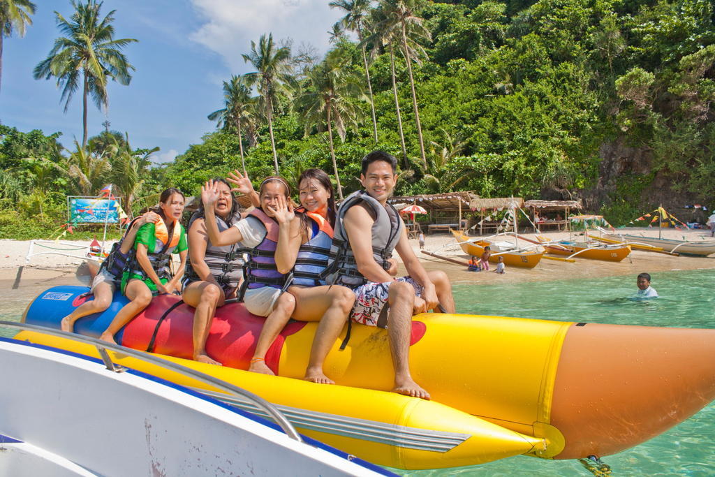 Sea Jewel Beach Resort Puerto Galera Exterior foto